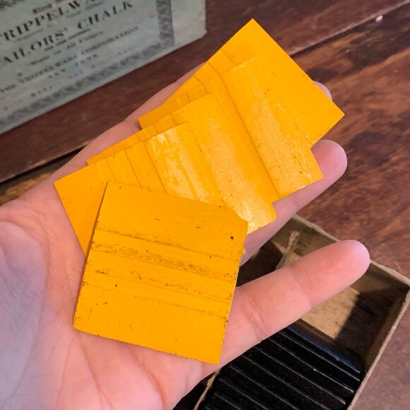 Vintage Trippelware Tailor’s Chalk Original Box Yellow Black Red 36 pieces - Picture 5 of 10